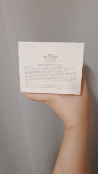 [후르디아] 약산성  모공 필링 패드(70매) — 5점을 준 리뷰어가 2019년 8월 올린 사용 사진
