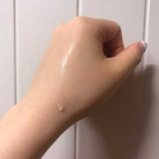 AHC 에이 에이치 씨 미니멀 10 워터리 에센스 — 1점을 준 리뷰어가 2018년 12월 올린 사용 사진