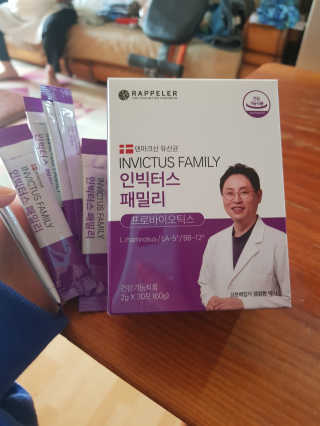라플레 유해균을 이겨 튼튼한 장으로,  인빅터스 패밀리 — 4점을 준 리뷰어가 2019년 10월 올린 사용 사진
