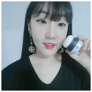 터치인솔 워터프루프와 자외선 철벽방어 바캉스 메이크업 세트 — 4.83점을 준 리뷰어가 2018년 7월 올린 사용 사진