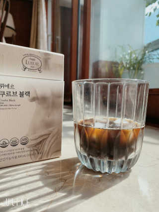 [하우투잇] 뤼에르 쿠르브 블랙 10ml x 30포 총 300ml — 2점을 준 리뷰어가 2020년 3월 올린 사용 사진
