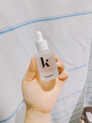 키노닉스 펀더멘탈 하이드레이팅 앰플 부스터 — 5점을 준 리뷰어가 2019년 3월 올린 사용 사진