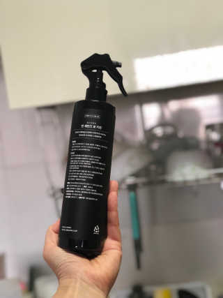 PEACE MOMENT 피스모먼트 인세컨즈포키친 320mL 천연살균소독제 — 5점을 준 리뷰어가 2018년 10월 올린 사용 사진