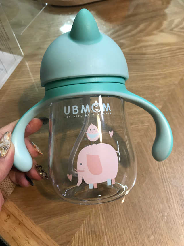 유비맘 트라이탄 코니빨대컵_컬러 랜덤 발송 리뷰 사진