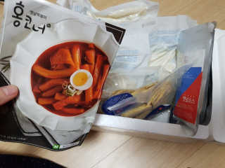 잠실맛집,홍코너떡볶이가우리집에[옛날맛,짜장맛옵션] — 3.5점을 준 리뷰어가 2019년 11월 올린 사용 사진