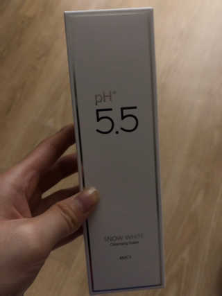 포므시 스노우화이트클렌징폼pH5.5 — 4점을 준 리뷰어가 2019년 5월 올린 사용 사진
