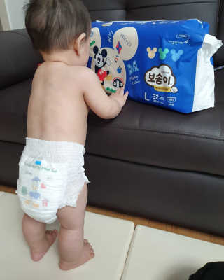 보솜이 베이비케어 팬티형 기저귀 — 5점을 준 리뷰어가 2019년 3월 올린 사용 사진