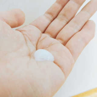보타미안  엔젤모링가 아쿠아베리어 팩 — 5점을 준 리뷰어가 2018년 2월 올린 사용 사진