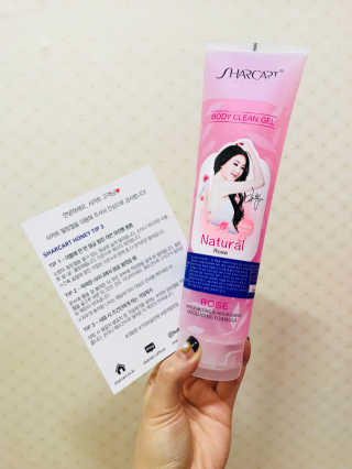 줌마들도 인정한 샤카트 페이스앤바디 필링젤 310ml — 4.67점을 준 리뷰어가 2018년 4월 올린 사용 사진