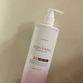 아쿠아큐링 아쿠아S링 퓨어리프레싱 헤어케어 500ml — 5점을 준 리뷰어가 2018년 7월 올린 사용 사진