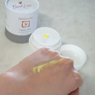 GoodDay Skincare GoodDay 강황크림 50g — 5점을 준 리뷰어가 2020년 1월 올린 사용 사진