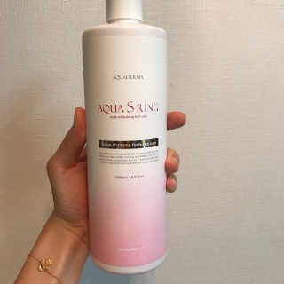 아쿠아큐링 아쿠아S링 퓨어리프레싱 헤어케어 500ml — 5점을 준 리뷰어가 2018년 7월 올린 사용 사진