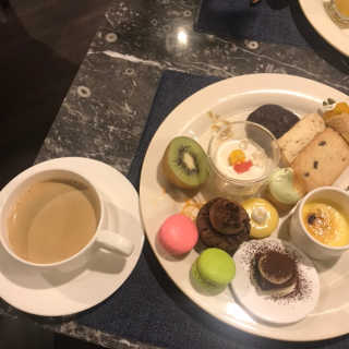 뷔페G [뷔페 G 글래드호텔 강남코엑스센터점] 2인 식사권 — 3.5점을 준 리뷰어가 2019년 1월 올린 사용 사진