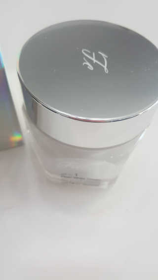 파시스 올인원 진주 화이트닝 크림 100ml — 5점을 준 리뷰어가 2019년 5월 올린 사용 사진