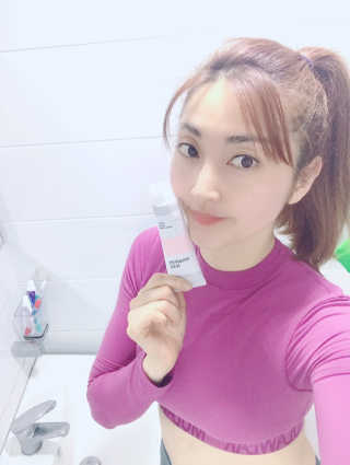 스킨그래머 슈퍼 굿 리페어 크림 — 4.5점을 준 리뷰어가 2019년 4월 올린 사용 사진