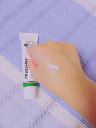 나이팅게일 티타민 크림 리뉴얼 — 3.83점을 준 리뷰어가 2018년 3월 올린 사용 사진