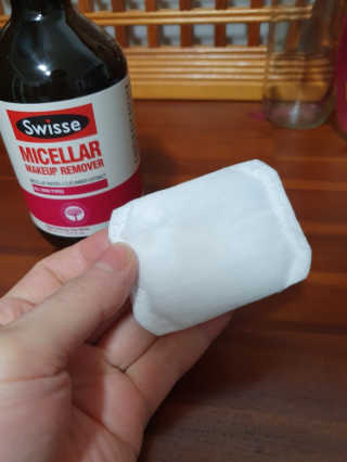 SWISSE 스위스 미셀라 메이크업 리무버 — 5점을 준 리뷰어가 2019년 11월 올린 사용 사진