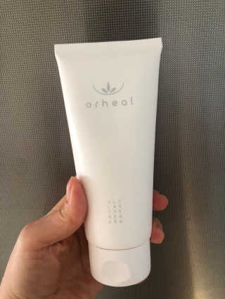 오르힐 울트라레이어 크림 — 4.5점을 준 리뷰어가 2020년 3월 올린 사용 사진