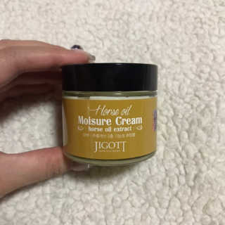 지고트 마유 모이스처 크림 70ml — 4.5점을 준 리뷰어가 2019년 3월 올린 사용 사진