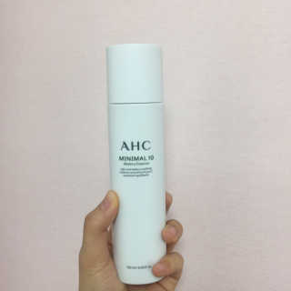 AHC 에이 에이치 씨 미니멀 10 워터리 에센스 — 4점을 준 리뷰어가 2018년 12월 올린 사용 사진