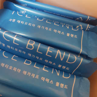 (주)쟈뎅 [쟈뎅] 에스프레소스틱 아이스블렌드 — 5점을 준 리뷰어가 2019년 5월 올린 사용 사진
