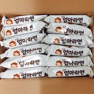 라면 그대로가 제일 맛있는 더엄마라면 — 5점을 준 리뷰어가 2019년 7월 올린 사용 사진
