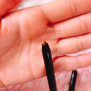 머지 더 퍼스트 젤 아이라이너 NEW 브라운 컬러 — 5점을 준 리뷰어가 2019년 4월 올린 사용 사진