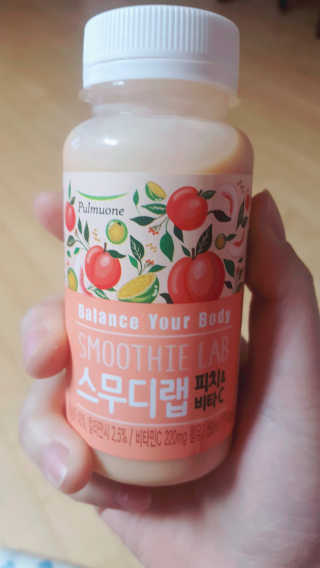 풀무원 스무디랩 피치&비타 — 5점을 준 리뷰어가 2017년 11월 올린 사용 사진