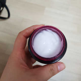 젠지아 플라센타 앰플크림 70ml — 3점을 준 리뷰어가 2019년 5월 올린 사용 사진