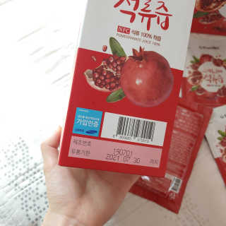 프롬바이오 오직 석류만 [그대로100 석류즙] 하루 1포로 건강하게 — 2.5점을 준 리뷰어가 2019년 10월 올린 사용 사진