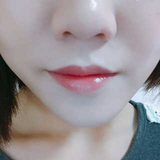 포렌코즈 립핸드 마스터 — 5점을 준 리뷰어가 2017년 11월 올린 사용 사진