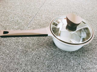 도루코 마이셰프 베이직 민트 냄비 편수 18cm — 4.5점을 준 리뷰어가 2016년 9월 올린 사용 사진