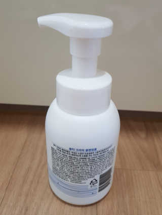 솔테라피 솔티 크리미 클렌징폼 300ml — 4점을 준 리뷰어가 2019년 5월 올린 사용 사진