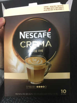 네스카페 코리아 네스카페 크레마 — 4.67점을 준 리뷰어가 2018년 1월 올린 사용 사진