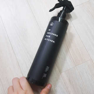 PEACE MOMENT 피스모먼트 인세컨즈포키친 320mL 천연살균소독제 — 5점을 준 리뷰어가 2018년 11월 올린 사용 사진