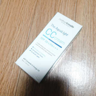 마더메이드 더 아쿠아라이트 CC크림 SPF50+ PA+++ — 4.5점을 준 리뷰어가 2019년 4월 올린 사용 사진