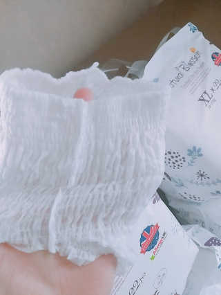 네추럴블라썸 NATURAL BLOSSOM 슈퍼 얇은 바지 기저귀 — 5점을 준 리뷰어가 2019년 1월 올린 사용 사진