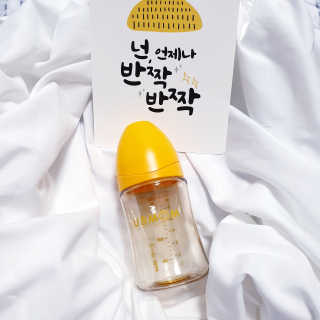 유비맘 PPSU 젖병 노꼭지_200ml_컬러 랜덤 발송 — 5점을 준 리뷰어가 2020년 3월 올린 사용 사진