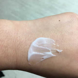 (주)에네스티 내추럴 촉촉  오트밀 바디로션 500ml — 5점을 준 리뷰어가 2019년 12월 올린 사용 사진