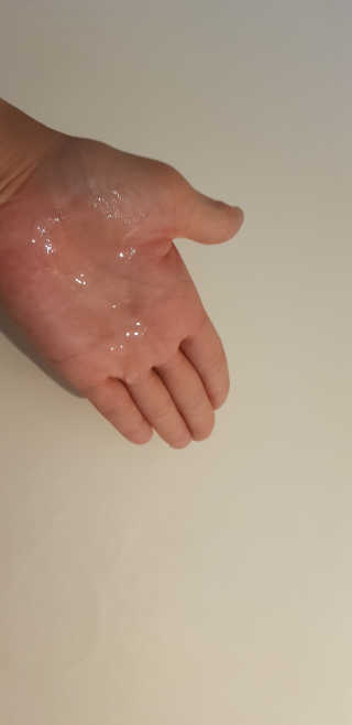 오지아이 워터 밤 모이스처 스킨 에센스 180ml — 4점을 준 리뷰어가 2020년 2월 올린 사용 사진