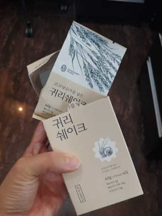 착한습관 귀리쉐이크와 서리태쉐이크 — 5점을 준 리뷰어가 2018년 8월 올린 사용 사진