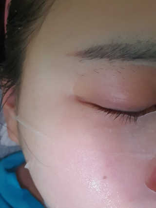 고보습에 화이트닝 아미모네 바다마스크팩 10매입 — 4점을 준 리뷰어가 2019년 12월 올린 사용 사진
