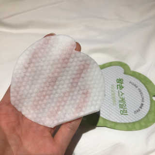 [후르디아] 청포도 매끈약산성 필링 패드_50매 세트 — 5점을 준 리뷰어가 2019년 9월 올린 사용 사진