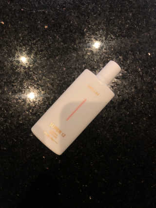 쥴라이Jullai 슈퍼 12 바운스 선 플루이드 SPF50+ PA++++ — 5점을 준 리뷰어가 2019년 7월 올린 사용 사진