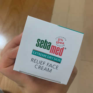 세바메드 우레아 수분폭탄크림 50ml — 4.5점을 준 리뷰어가 2019년 11월 올린 사용 사진