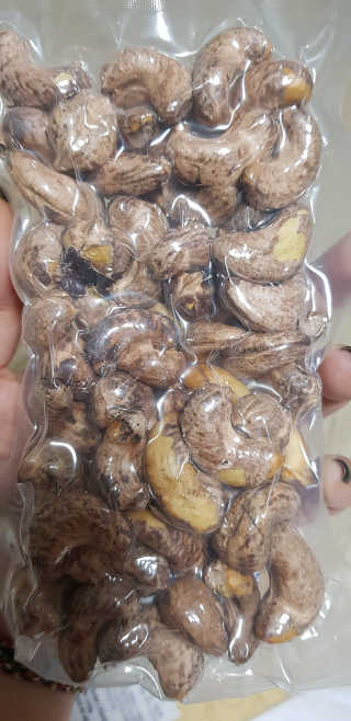 드림캐슈넛 50g X 6개 — 5점을 준 리뷰어가 2018년 10월 올린 사용 사진