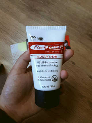 플렉스파워에이더블유에스 리커버리크림 30ml — 4점을 준 리뷰어가 2017년 5월 올린 사용 사진