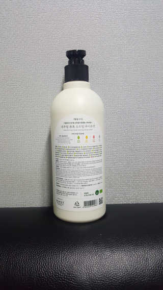 (주)에네스티 내추럴 촉촉  오트밀 바디로션 500ml — 5점을 준 리뷰어가 2019년 10월 올린 사용 사진