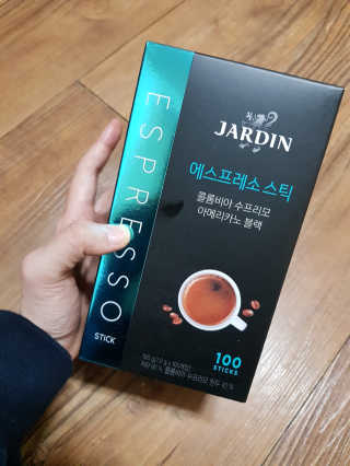 (주)쟈뎅 쟈뎅 에스프레소 스틱 아메리카노 블랙 — 5점을 준 리뷰어가 2018년 10월 올린 사용 사진