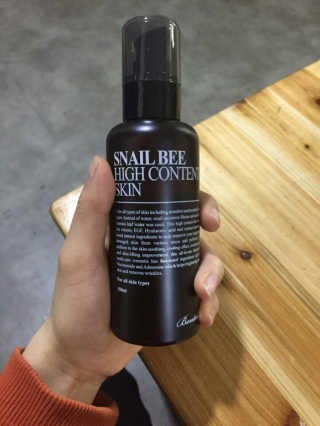 벤튼 스네일비 하이콘텐트 스킨 150ml — 3.5점을 준 리뷰어가 2017년 4월 올린 사용 사진